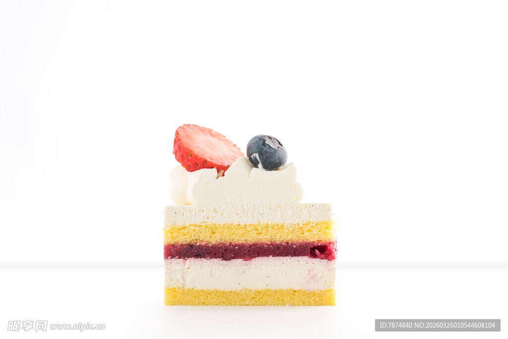 美味多层水果夹心蛋糕