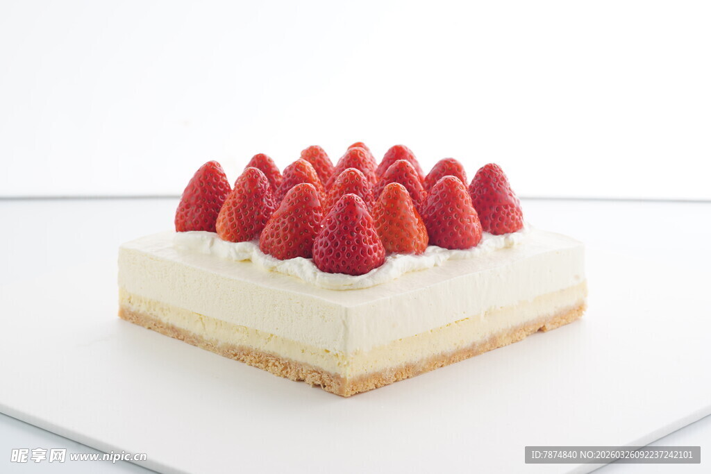 草莓芝士蛋糕