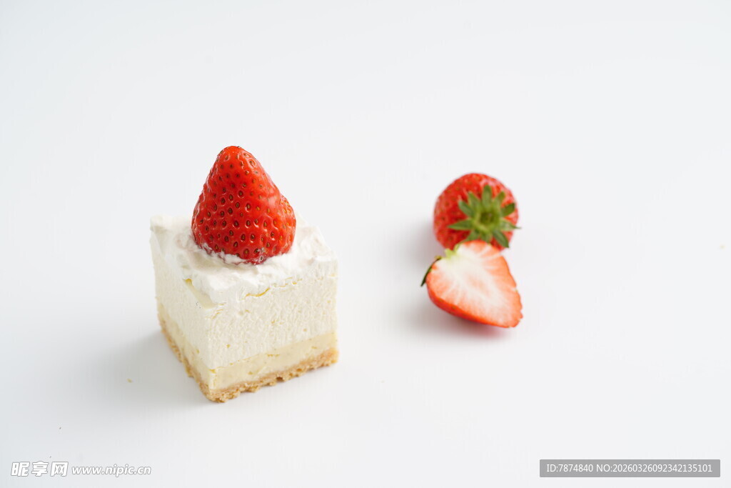 草莓芝士蛋糕 美味呈现