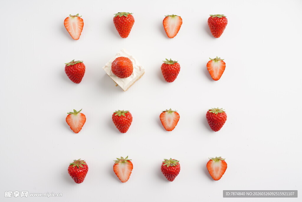 草莓创意排列 中心一瓣