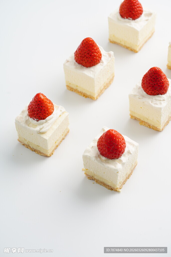 草莓芝士小点心