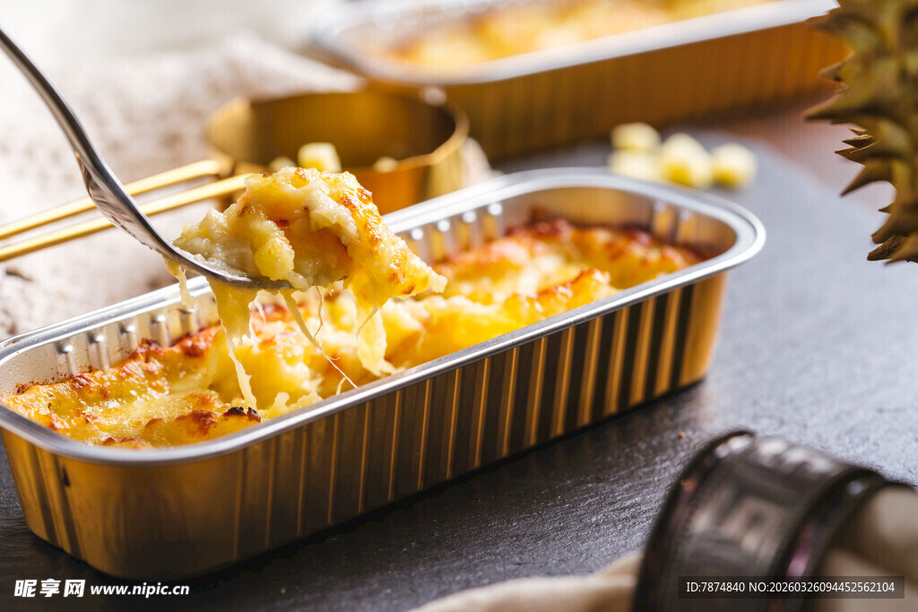 美味芝士焗饭 拉丝诱人