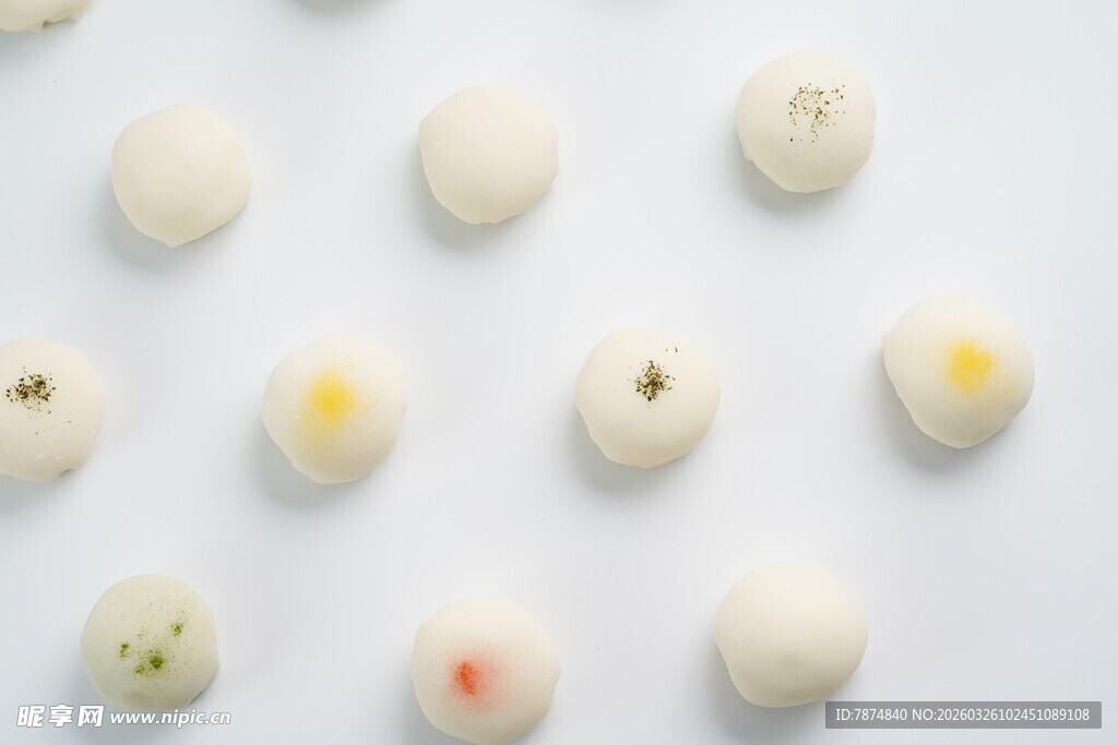 多彩小点心整齐排列