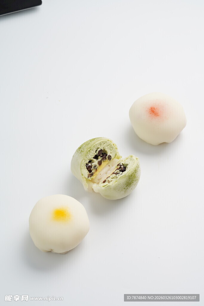 美味日式点心展示