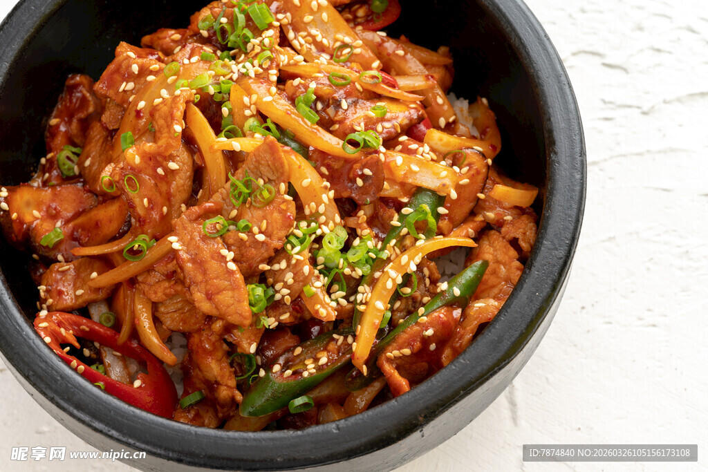 韩式辣炒牛肉拌饭