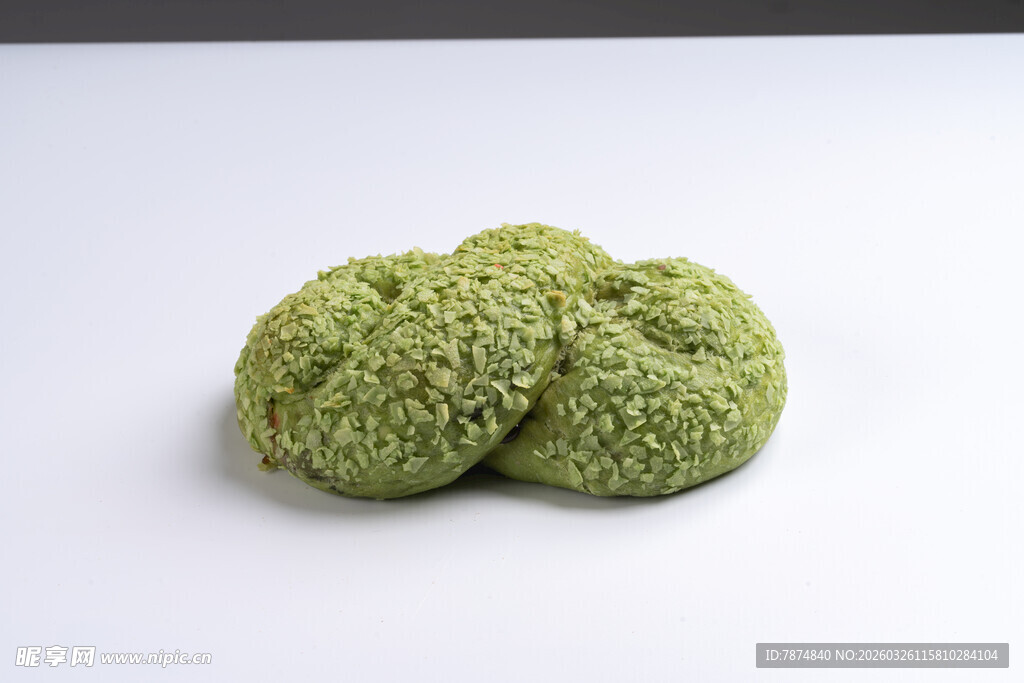 抹茶味蓬松糕点