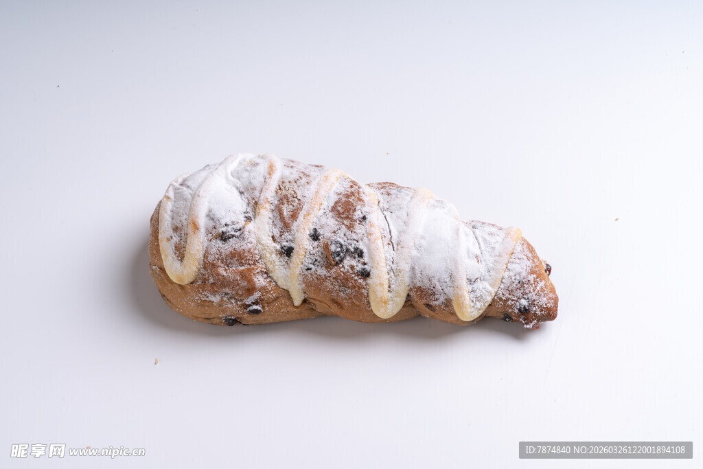 美味条纹面包糕点特写