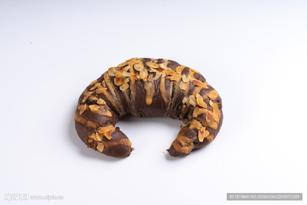 巧克力花纹牛角面包