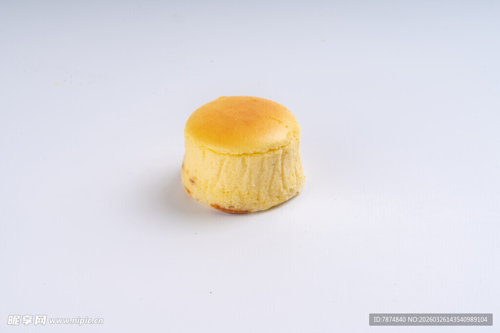 单个美味小蛋糕