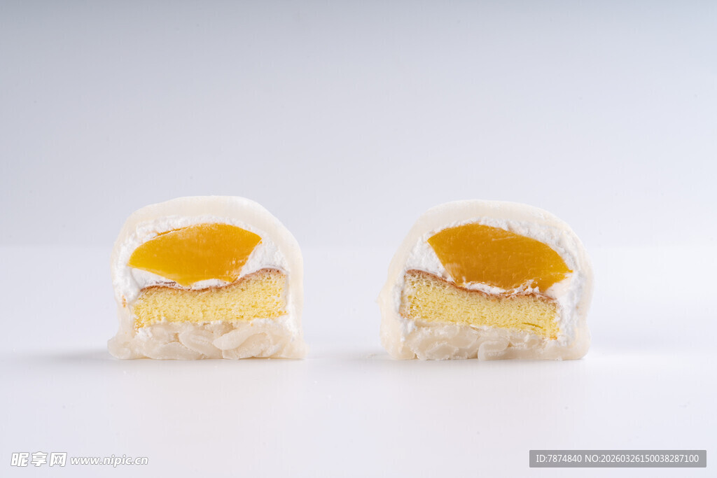 美味双色夹心糕点