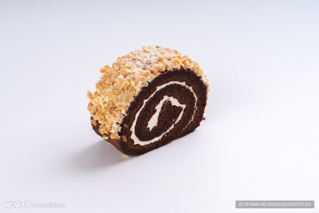 巧克力坚果蛋糕卷