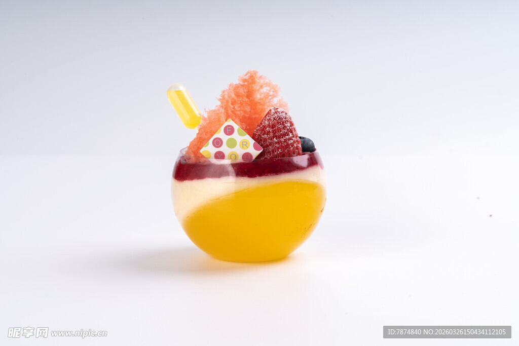 创意水果杯甜点