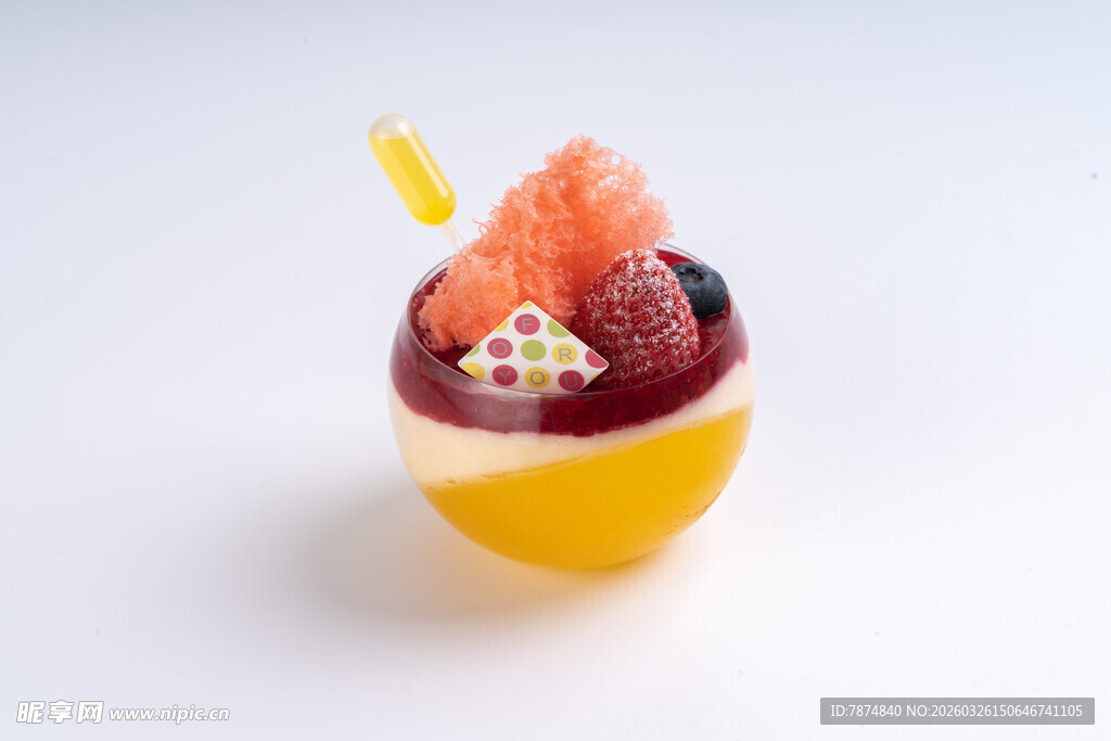 多彩水果杯 清新好滋味