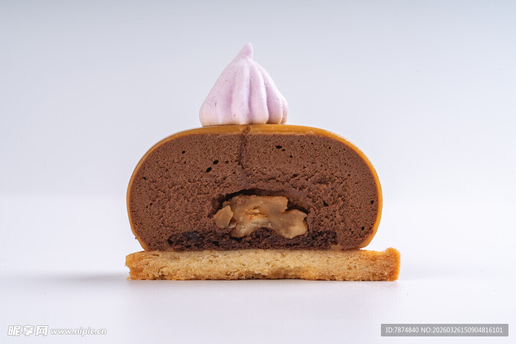 巧克力慕斯蛋糕精致甜点