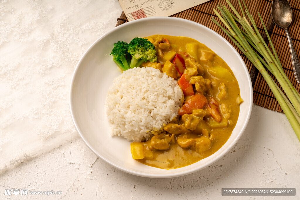 咖喱盖浇饭 美味诱人