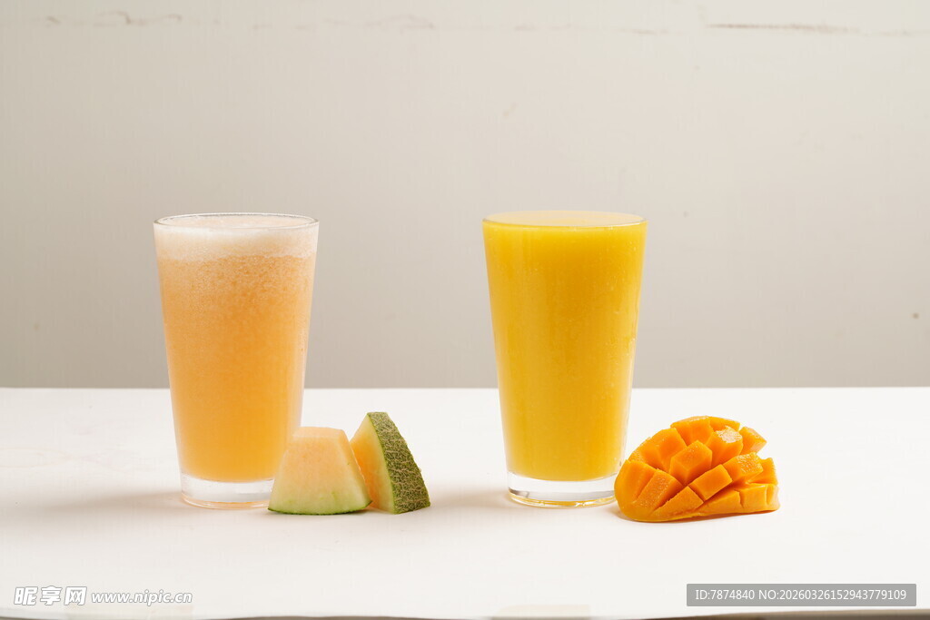 鲜榨果汁 搭配美味水果