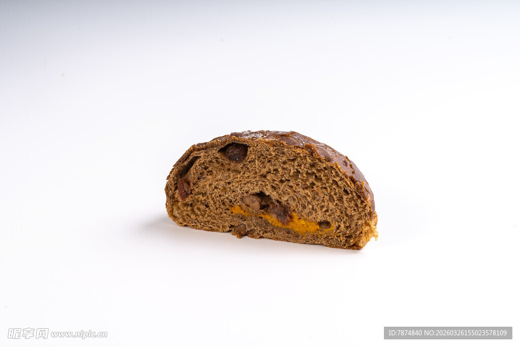 切片果干面包特写