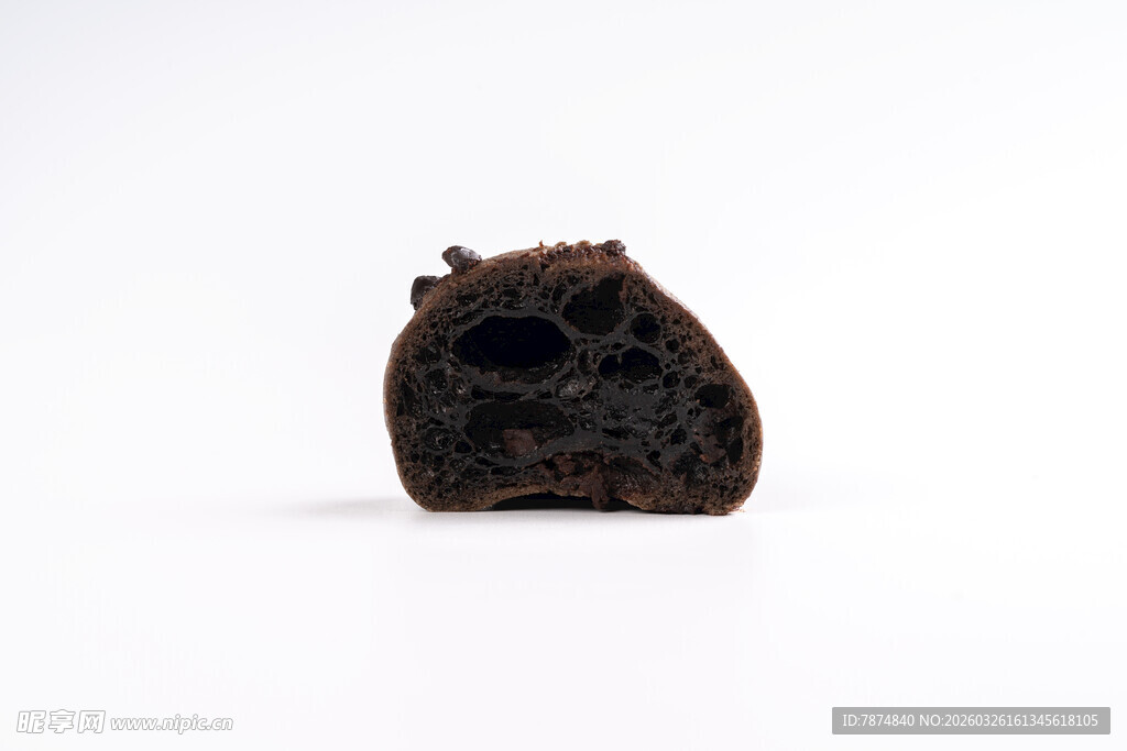 黑褐色巧克力面包