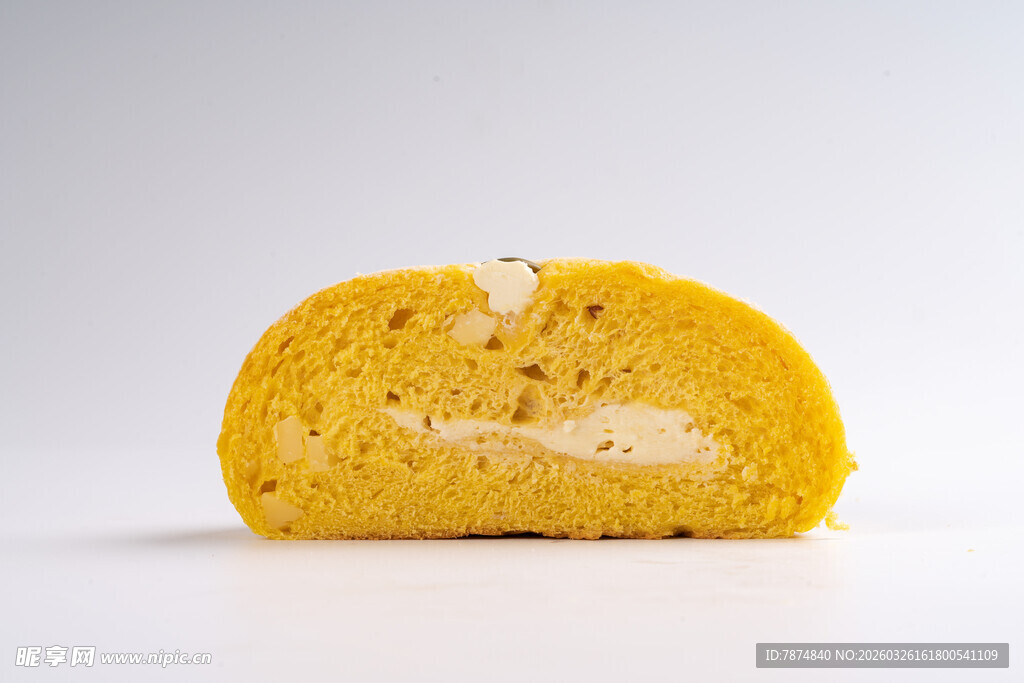 黄色面包切片