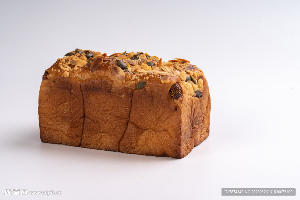 美味葡萄干面包