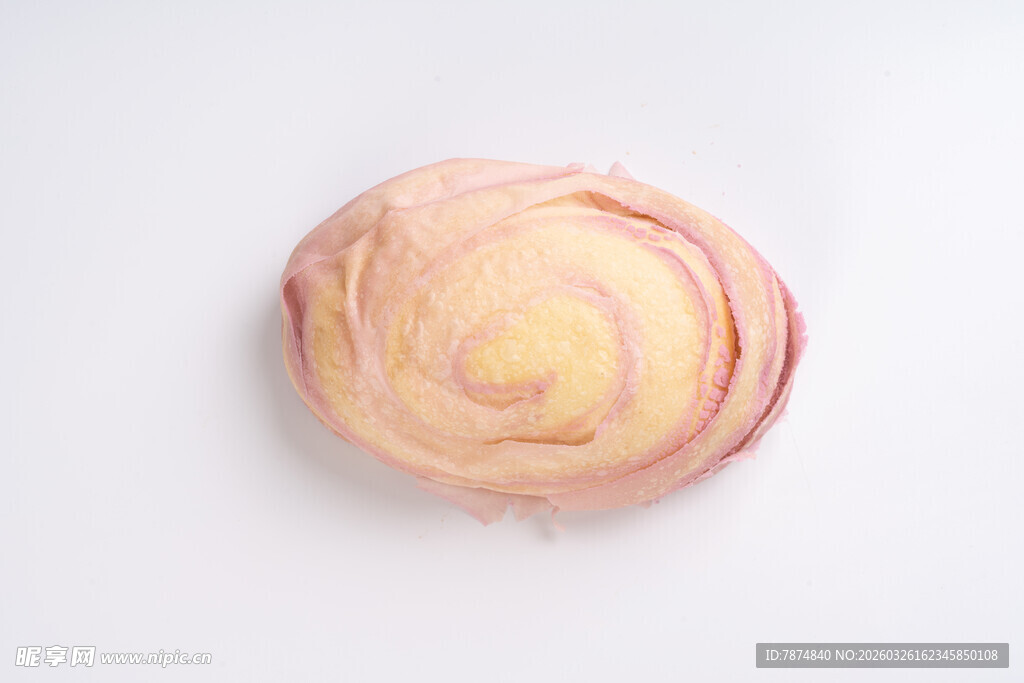 粉色渐变花朵形状糕点