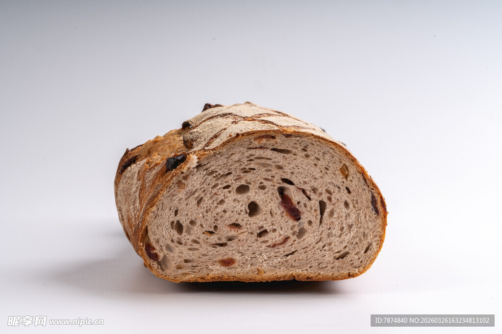 切片全麦葡萄干面包