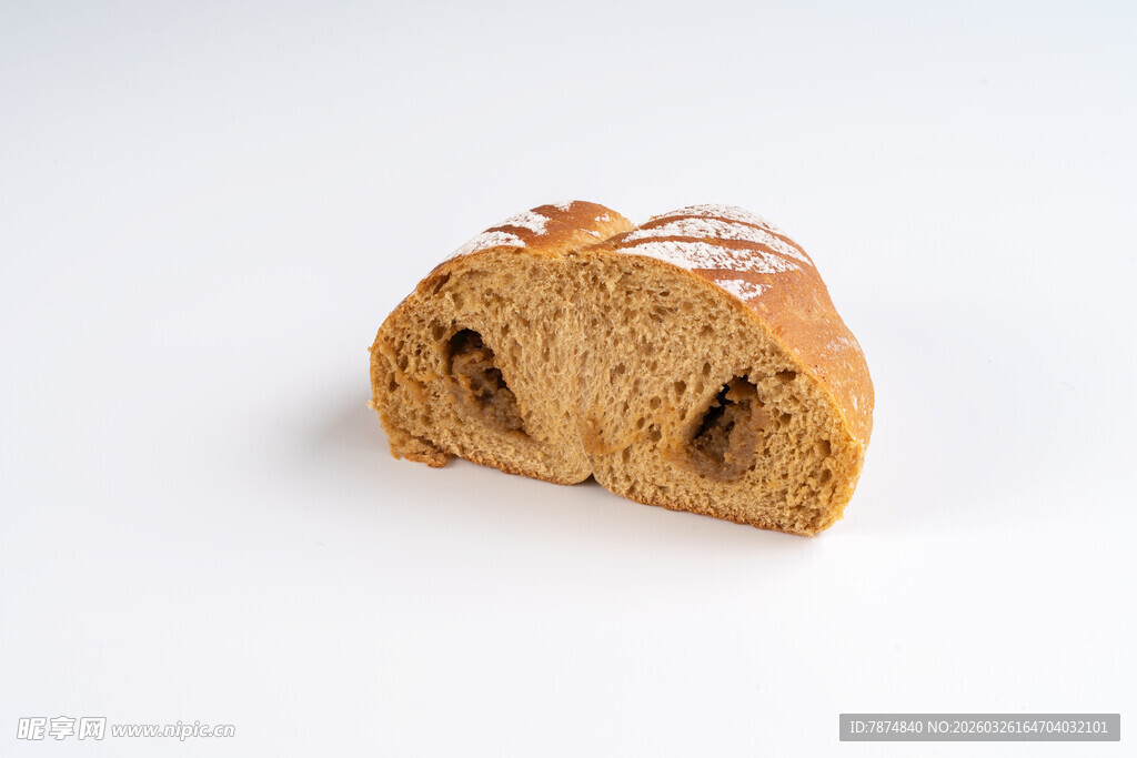 全麦面包切片特写