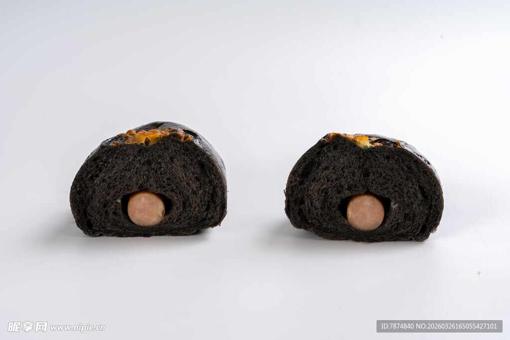 巧克力榛果卷甜点