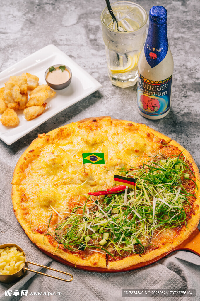 美味披萨搭配多样小食