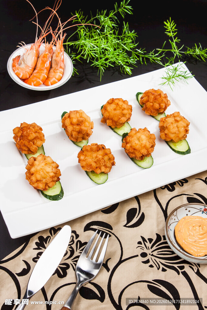 美味虾丸摆盘精致