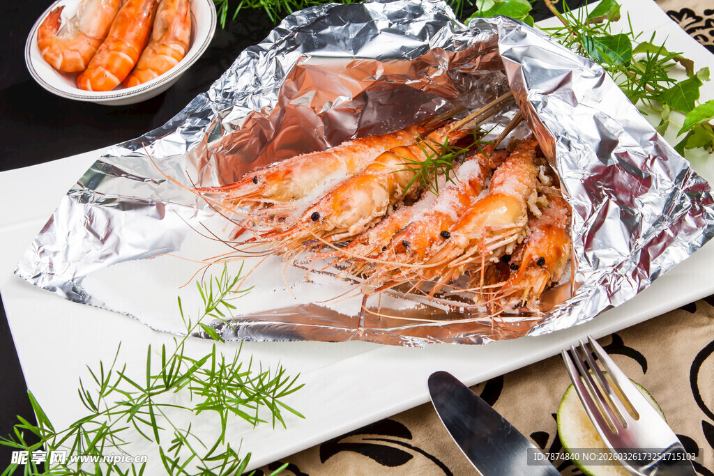 锡纸烤大虾 美味诱人