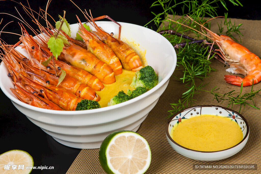 鲜虾蔬果碗 美味新体验