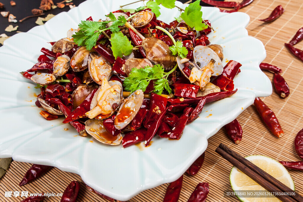 香辣可口炒花甲