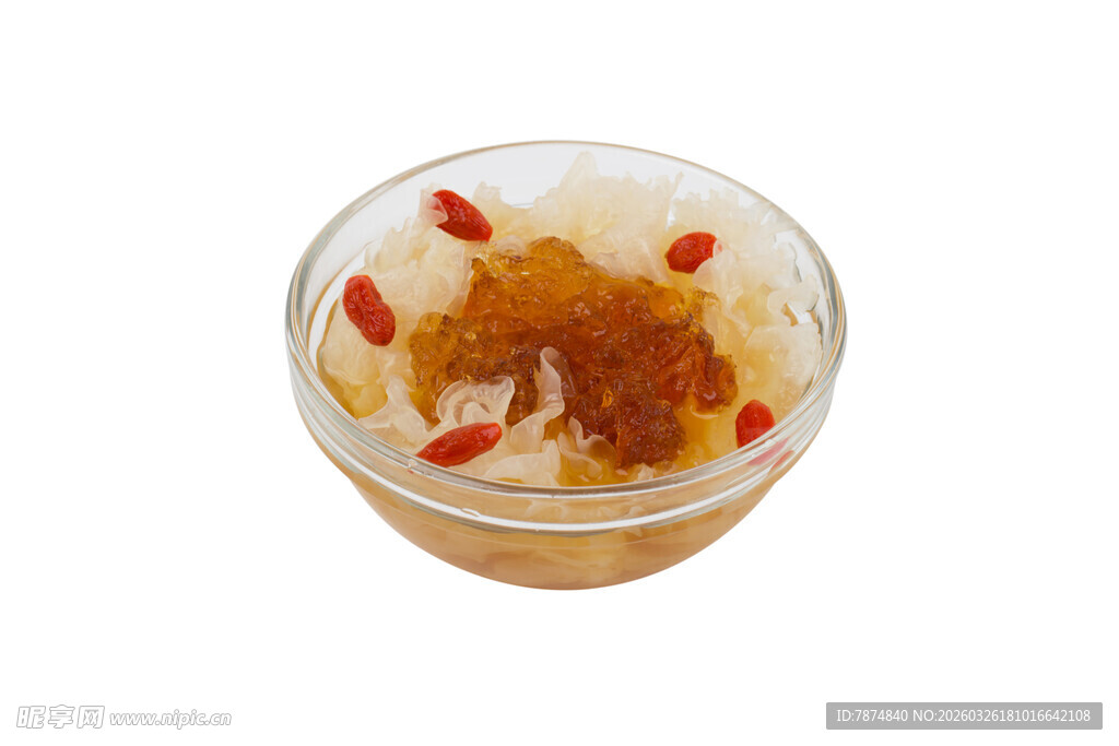 玻璃杯中装着的特色甜品