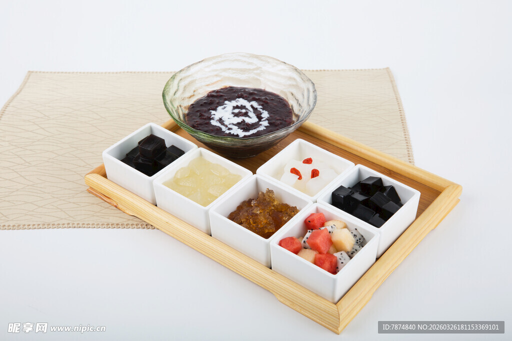 精致果盘配茶饮