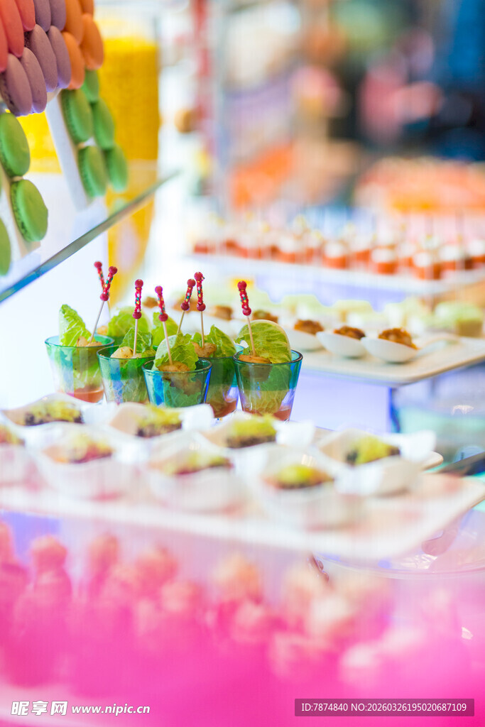 缤纷多彩的美味糕点展示