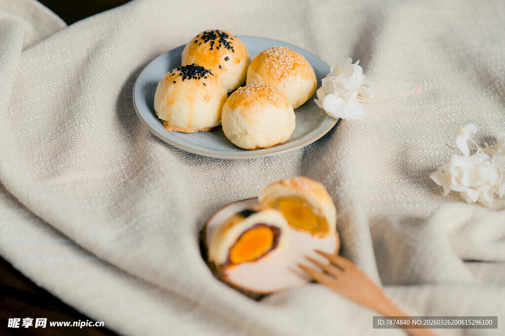 美味点心摆拍展示