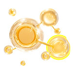 金黄蜂蜜流淌的诱人瞬间