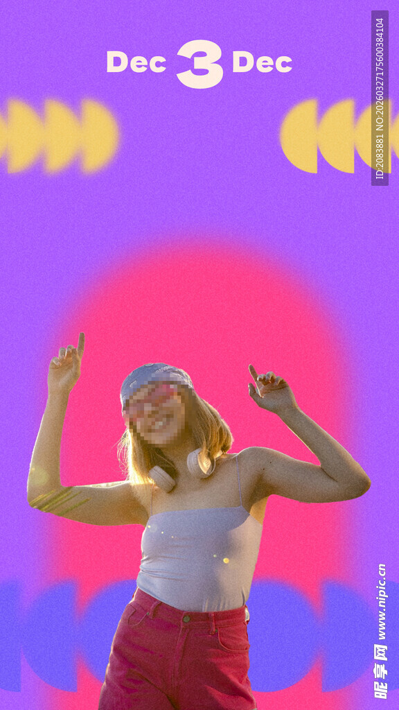 音乐节活力女孩动感舞蹈瞬间