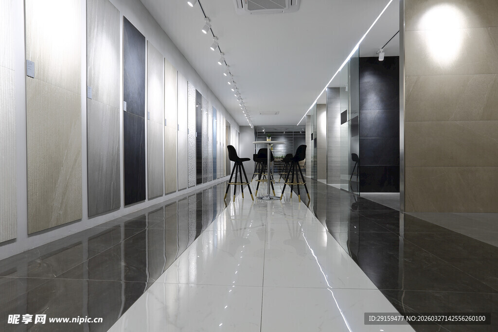 现代宽敞的办公走廊场景