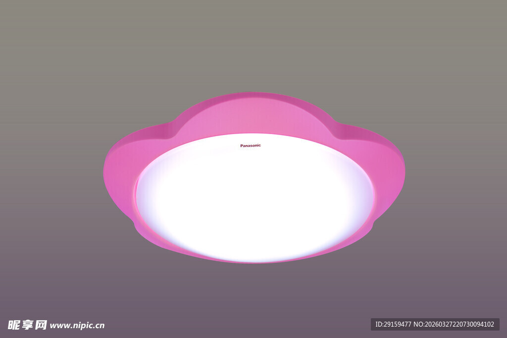 粉色花朵造型吸顶灯