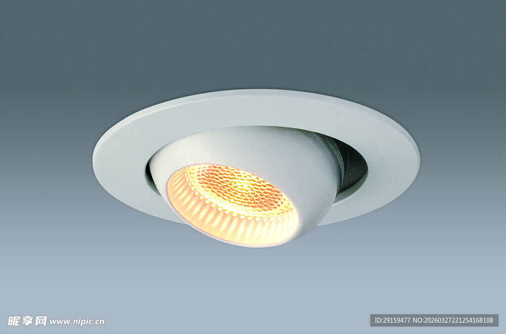 嵌入式筒灯特写