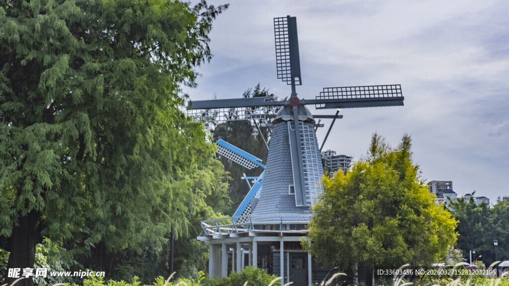 荷兰风车景观