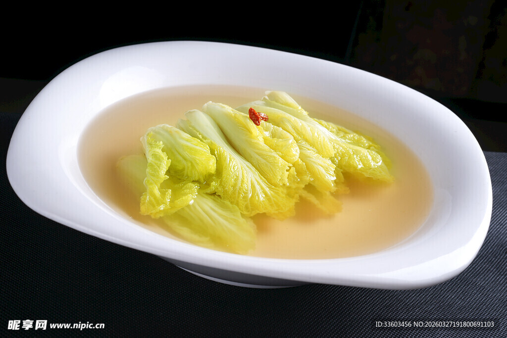 鲜嫩白菜汤