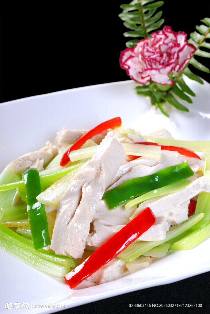 青椒炒千页豆腐