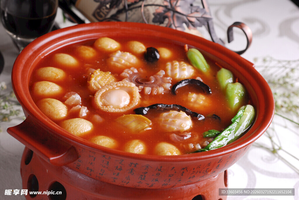 美味红油火锅丸子盛宴