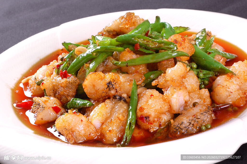 香辣美味炒鳄鱼肉