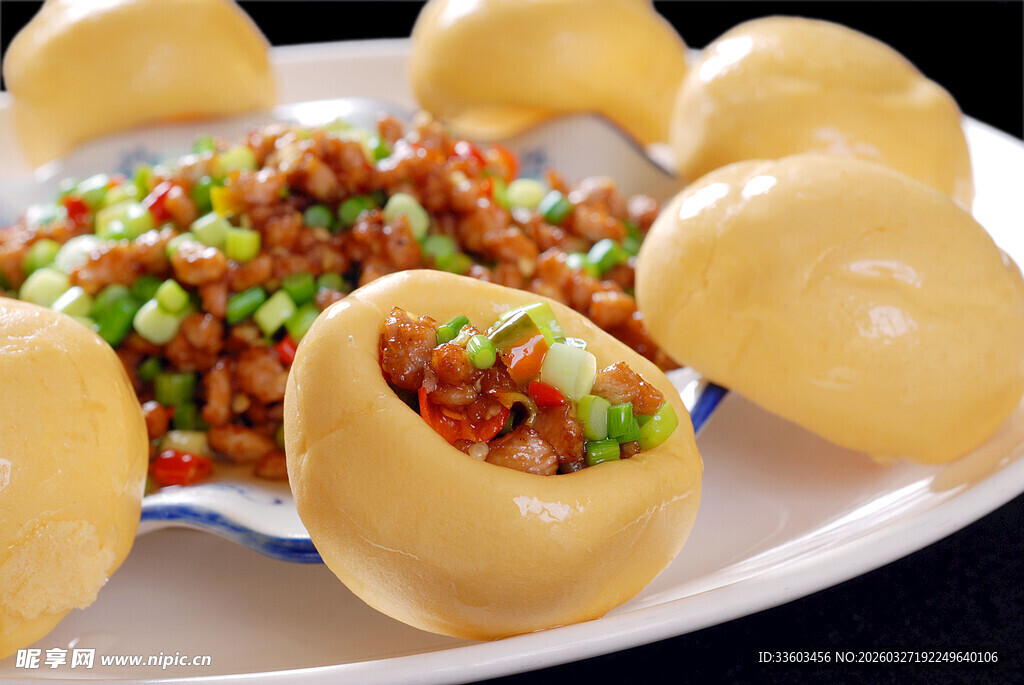 窝窝头配小炒肉美食特写