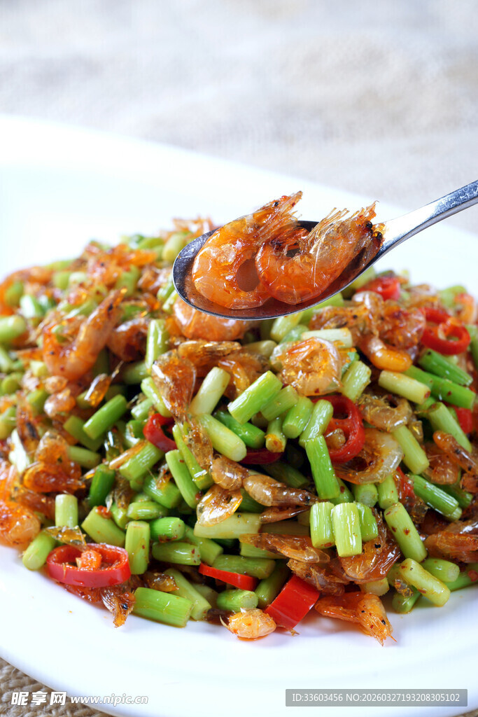 美味虾仁炒时蔬