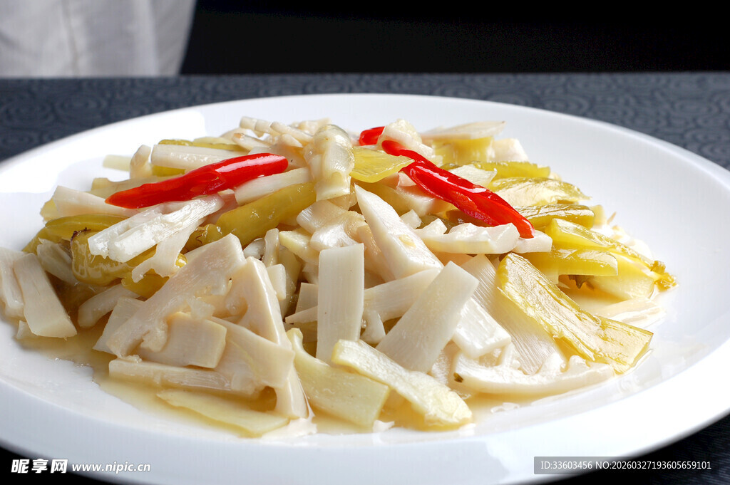 酸辣脆嫩竹笋酸菜